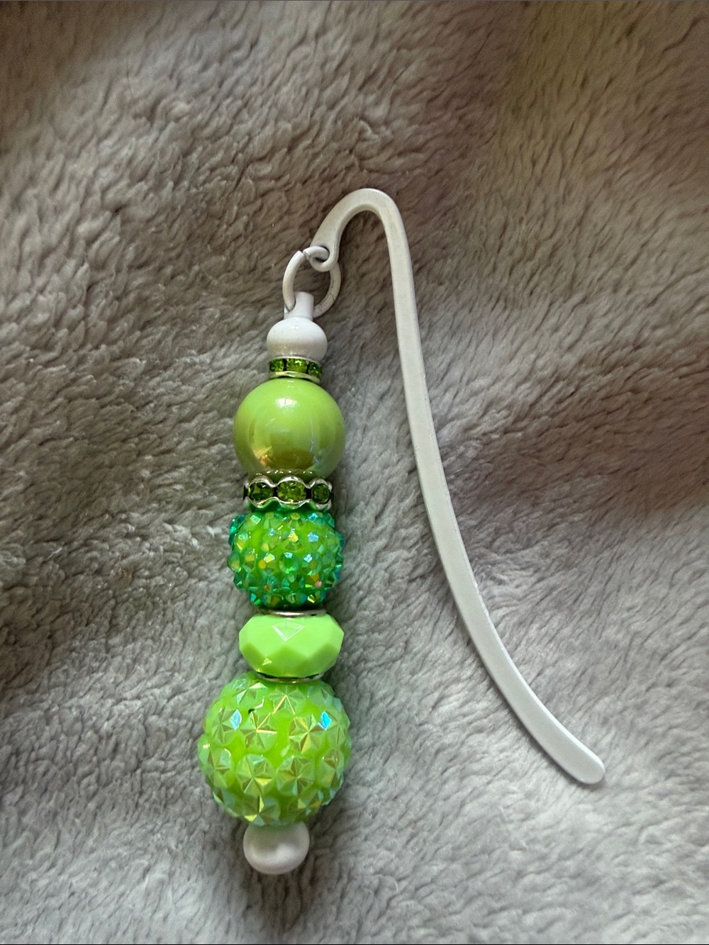 Green Beaded Bookmark - Decorative Tassel Accessory